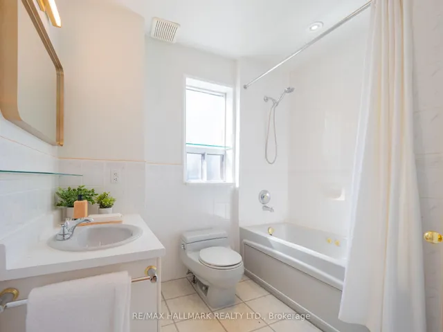 Additional image 30 of 163 Browning Ave