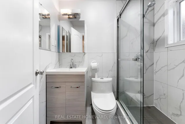 Additional image 31 of 15A Davidson Ave