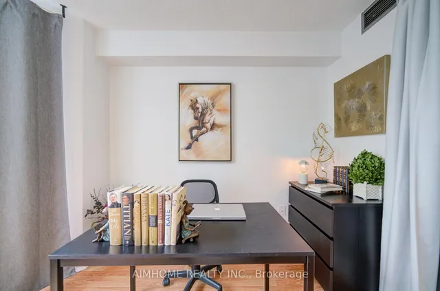 Additional image 21 of 1055 Bay St Unit 603