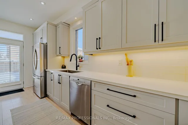 Additional image 17 of 297 Fellowes Cres