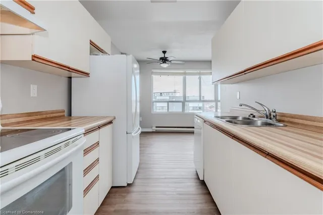 Additional image 15 of 65 Highland Cres Unit 806