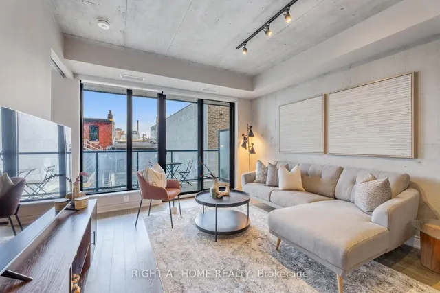 Additional image 6 of 608 Richmond St Unit 320