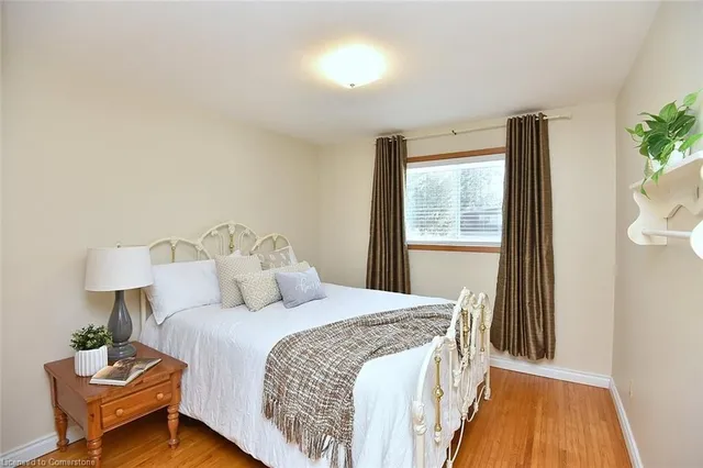 Additional image 25 of 302 Alma Lane