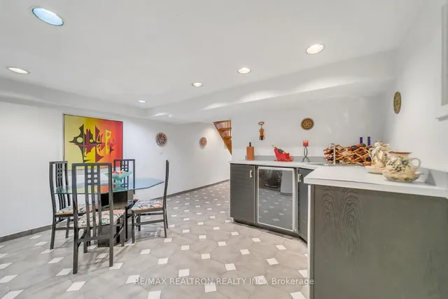 Additional image 35 of 300 Spring Garden Ave