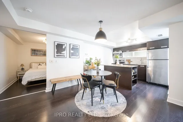 Additional image 4 of 100 Western Battery Rd Unit 1511