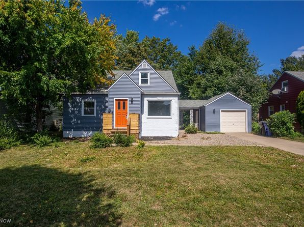 18301 Invermere Ave, Cleveland, OH 44122