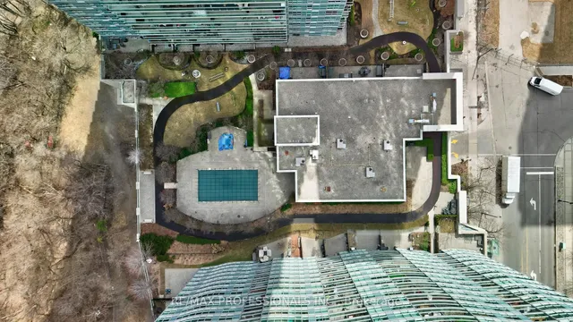 Additional image 39 of 185 Legion Rd Unit 704