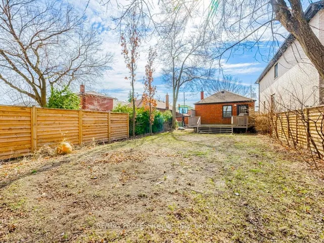 Additional image 31 of 1061 Greenwood Ave