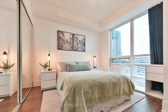 Additional image 23 of 25 Broadway Ave Unit 1002