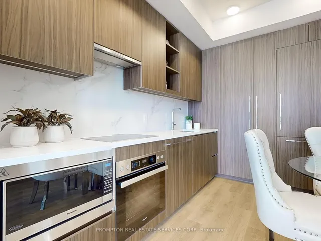 Additional image 6 of 27 Mcmahon Dr Unit 2809