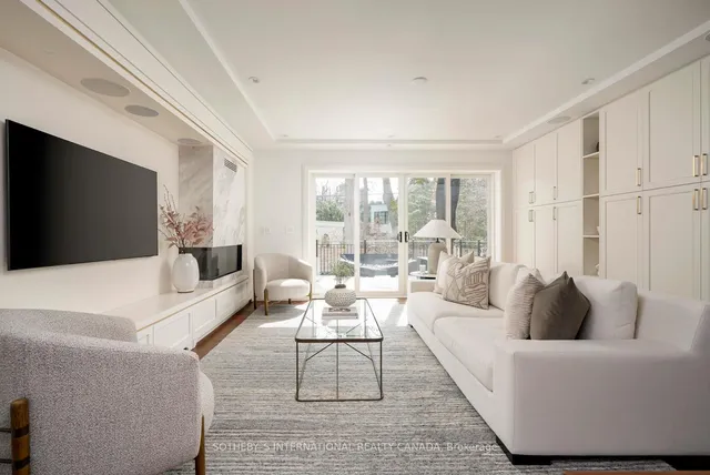 Additional image 19 of 23 Douglas Dr