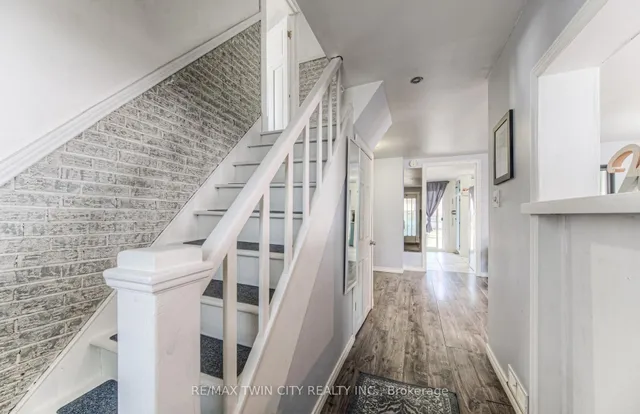 Additional image 10 of 87 6 Ave