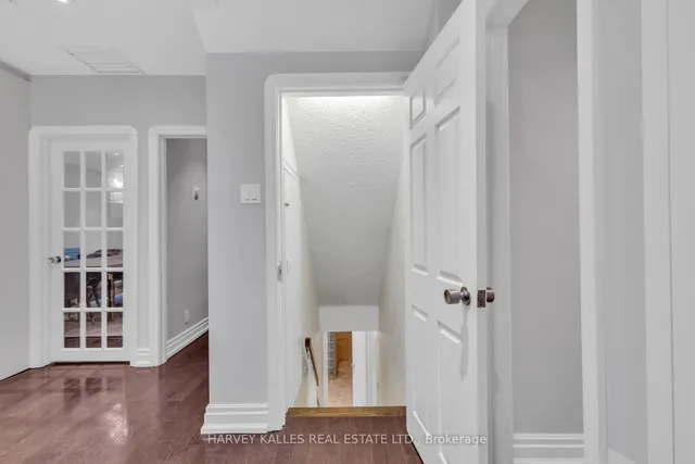 Additional image 36 of 27 Peveril Hill