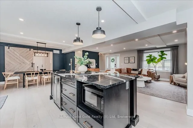 Additional image 17 of 1380 Doon Village Rd