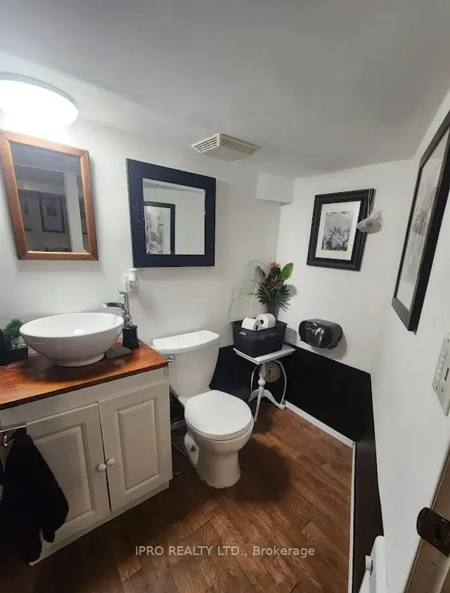 Additional image 21 of 1314 Dupont St