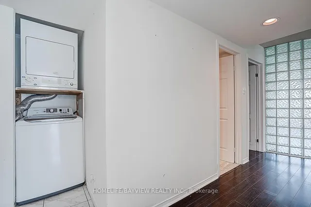 Additional image 8 of 99 Harbour Sq Unit 3106