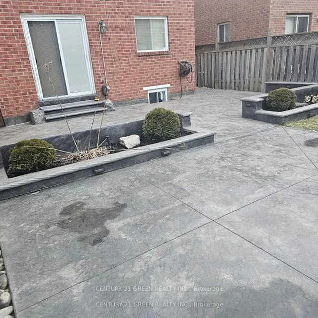 Additional image 18 of 76 Metzak Dr