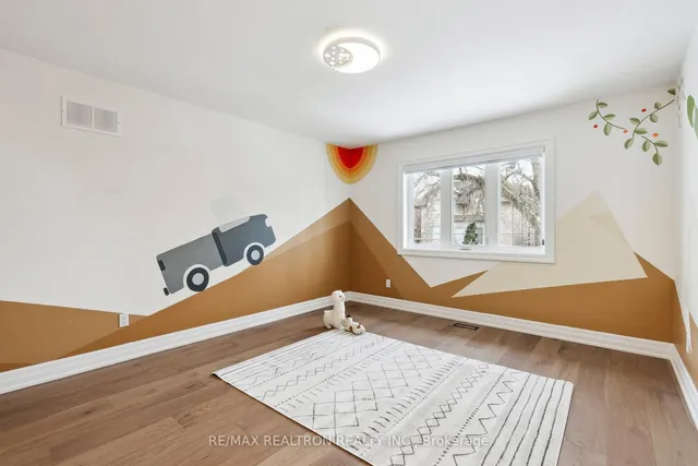 Additional image 38 of 240 Empress Ave