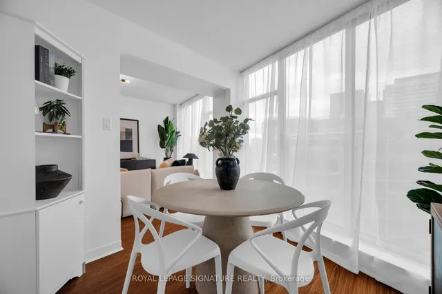 Additional image 16 of 650 Queens Quay Unit 918