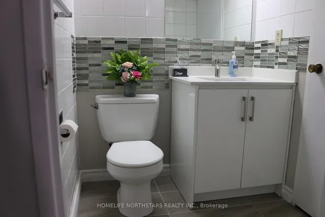 Additional image 14 of 3 Lisa St Unit 309