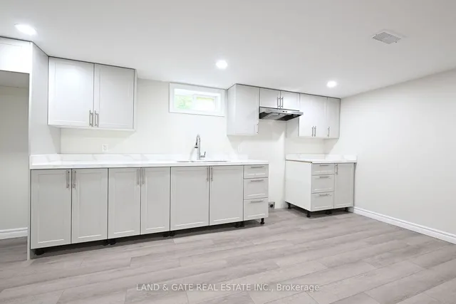 Additional image 23 of 400 Limeridge Rd