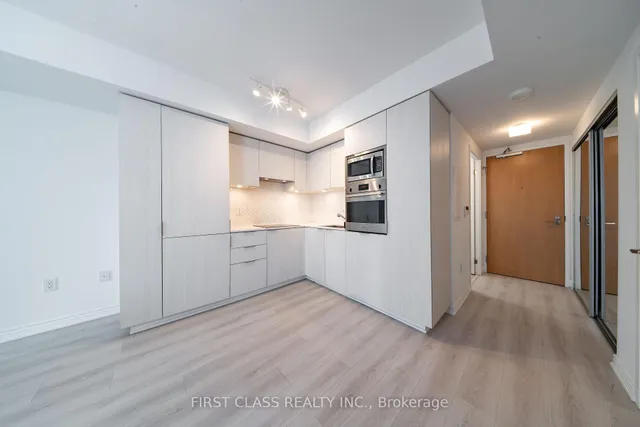 Additional image 8 of 11 Wellesley St Unit 1403