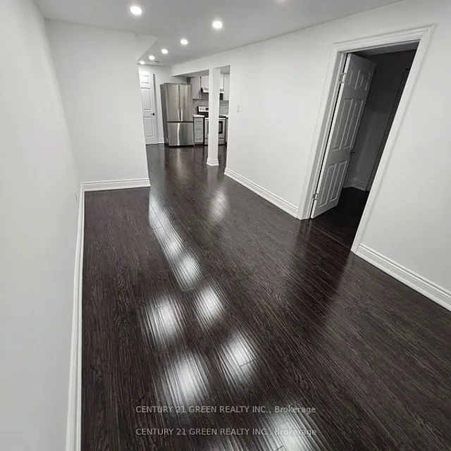 Additional image 27 of 76 Metzak Dr