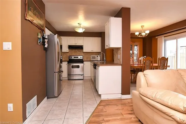 Additional image 21 of 11 Longview Dr