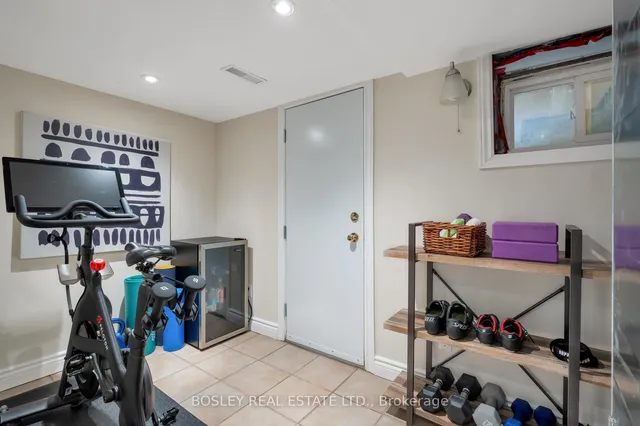 Additional image 27 of 283 Monarch Park Ave