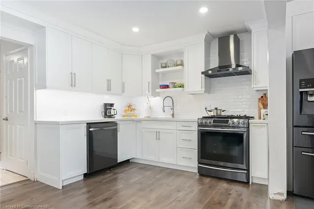 Additional image 11 of 10 Amherst Cir