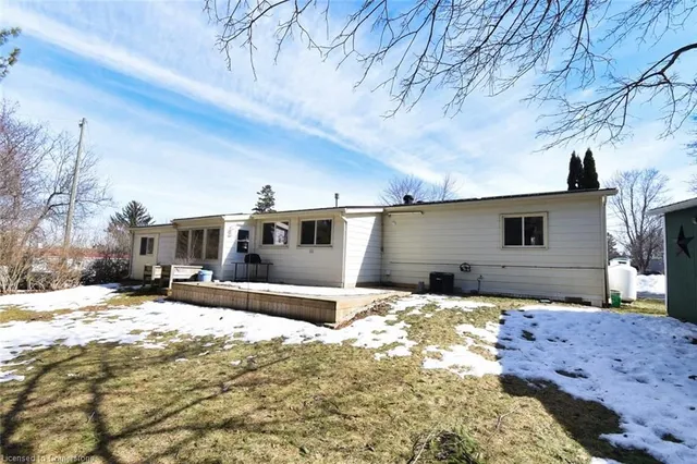 Additional image 30 of 133 Maple Cres