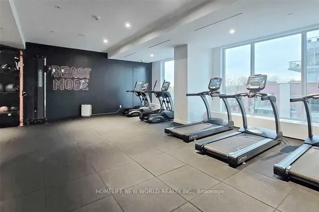 Additional image 19 of 33 Helendale Ave Unit 1022