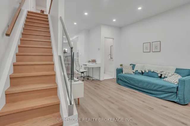 Additional image 2 of 130 Mulock Ave