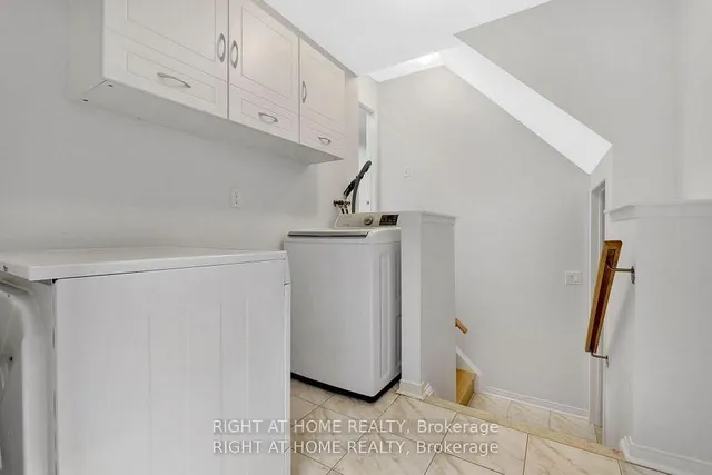 Additional image 31 of 3 Silverbell Crt