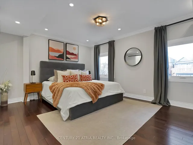 Additional image 18 of 72 Redwood Ave