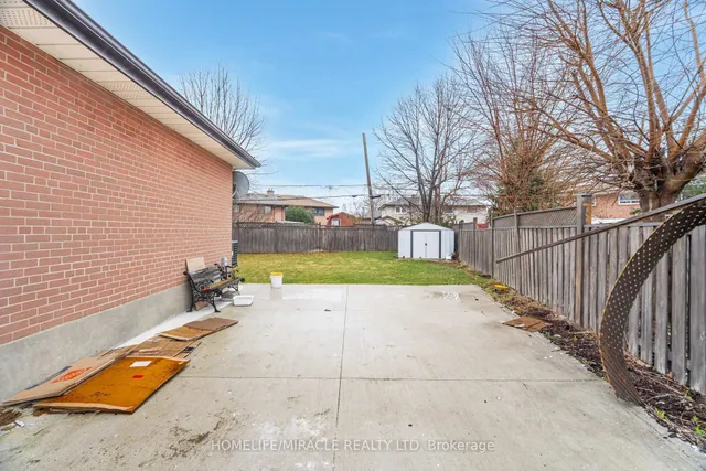 Additional image 38 of 18 Albion Cres