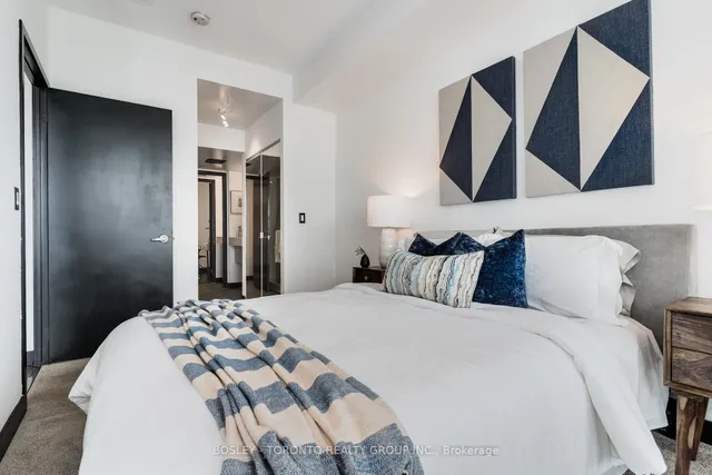 Additional image 23 of 38 Dan Leckie Way Unit 3011