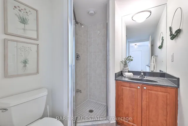 Additional image 20 of 231 Fort York Blvd Unit 233