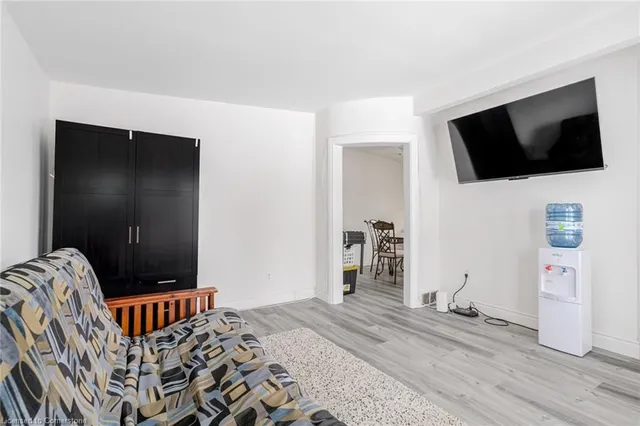 Additional image 7 of 14 Ronaldshay Ave