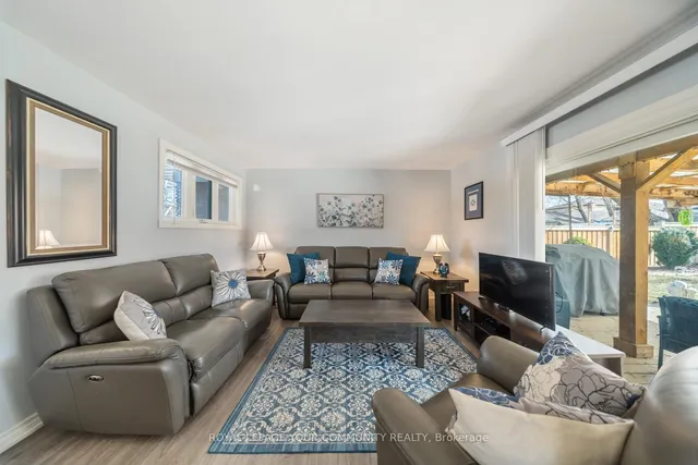 Additional image 6 of 37 Burgby Ave