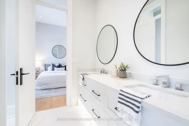 Additional image 18 of 302 Carlisle Rd