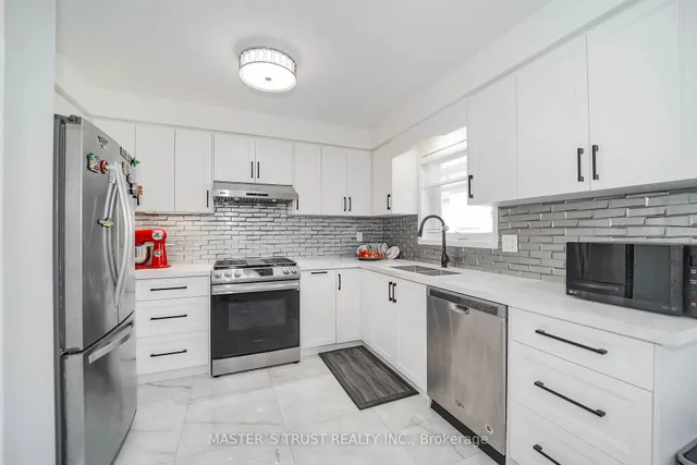 Additional image 25 of 40 Rochefort Dr