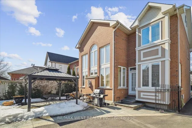 Additional image 14 of 912 John Watt Blvd