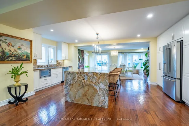 Additional image 10 of 91 Edgewater Dr