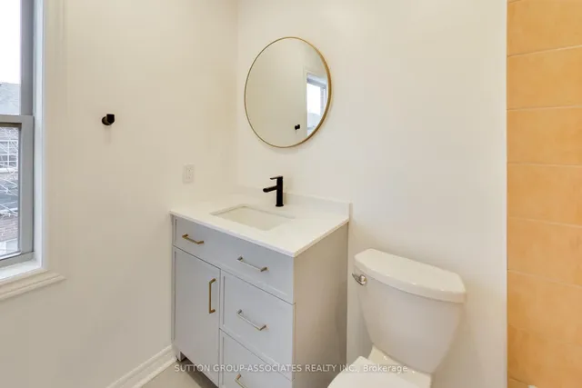 Additional image 43 of 70 Guildwood Pkwy Unit 4