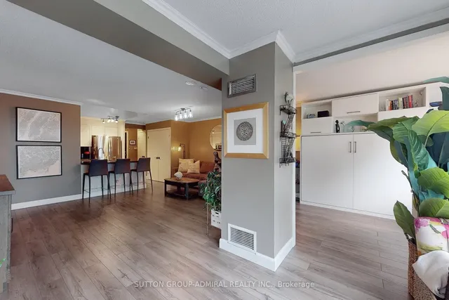 Additional image 5 of 600 Queens Quay Unit 705