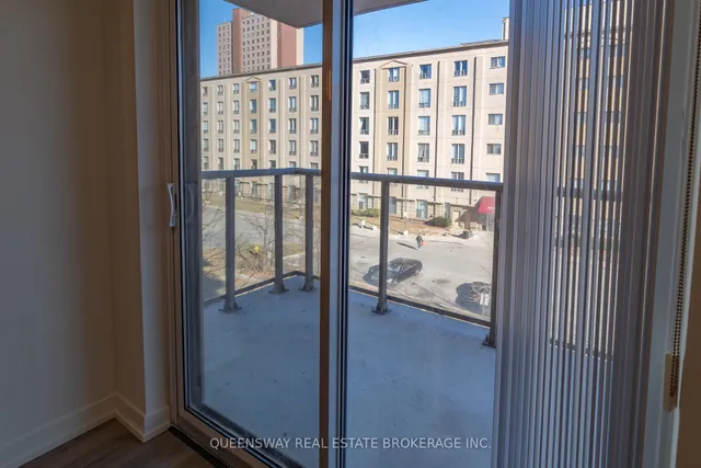 Additional image 10 of 816 Lansdowne Ave Unit 307