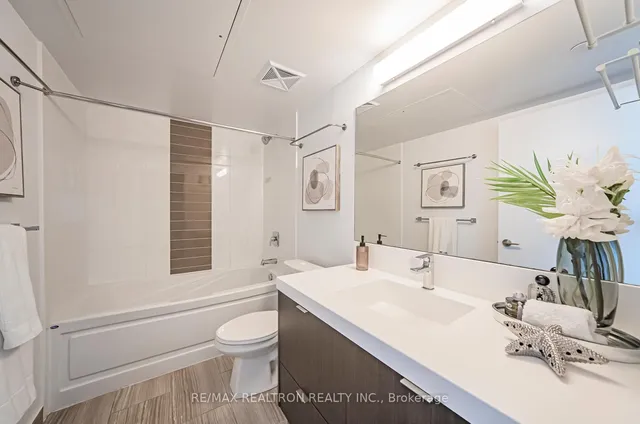 Additional image 36 of 365 Church St Unit 2112