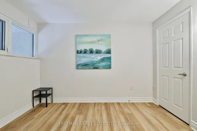 Additional image 3 of 360 Bloor St Unit 204