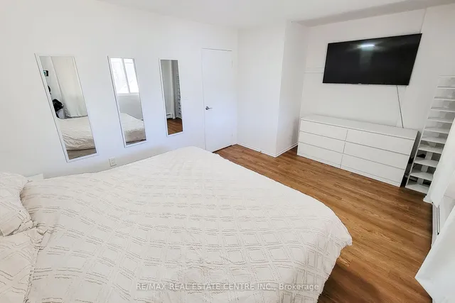 Additional image 23 of 350 Quigley Rd Unit 110